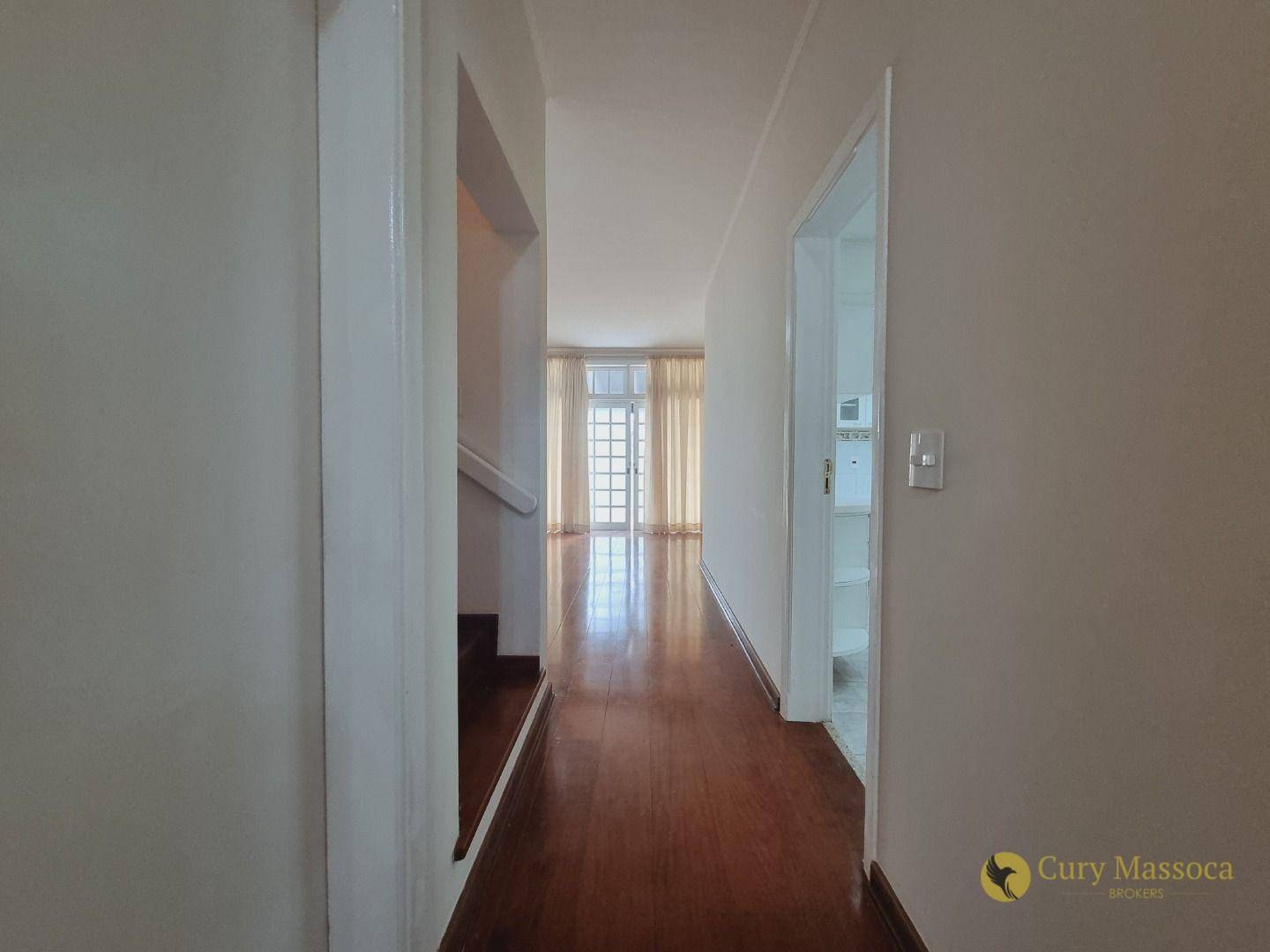 Casa de Condomínio à venda e aluguel com 4 quartos, 310m² - Foto 9
