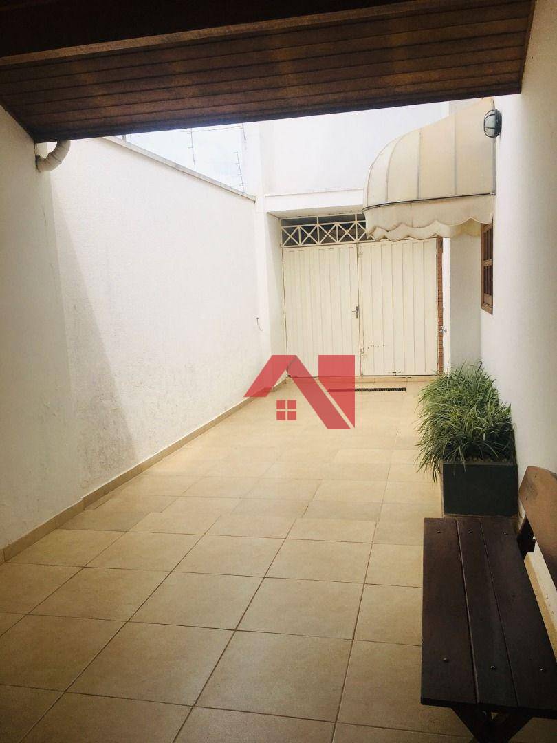 Sobrado à venda com 3 quartos, 274m² - Foto 38