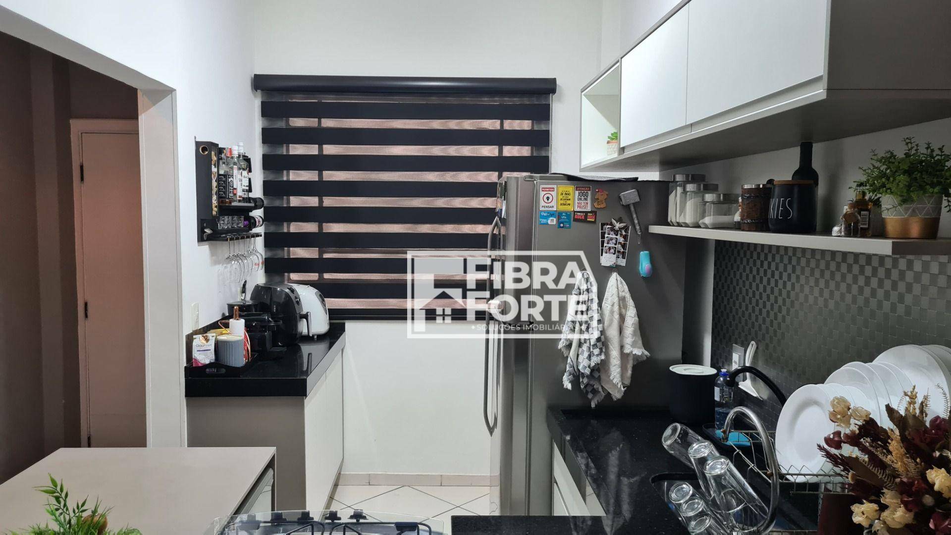 Apartamento à venda com 3 quartos, 85m² - Foto 7