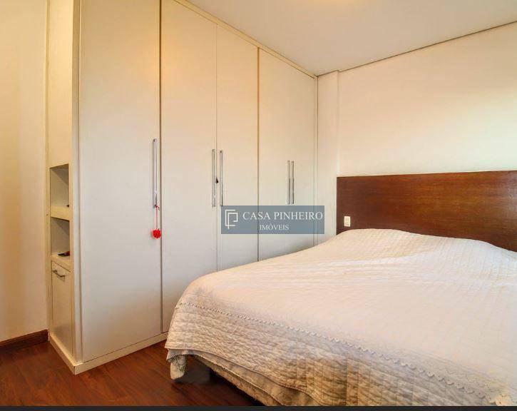 Apartamento à venda com 4 quartos, 135m² - Foto 8