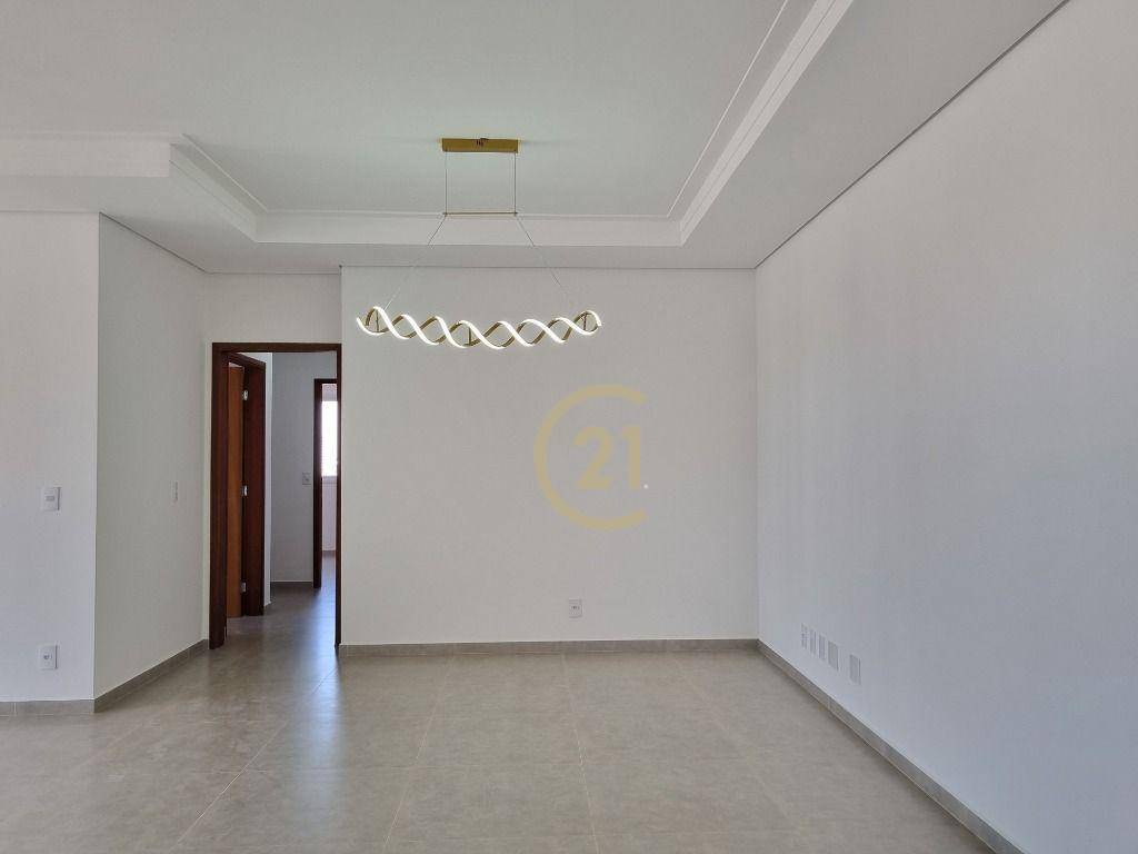 Apartamento à venda com 3 quartos, 94m² - Foto 13