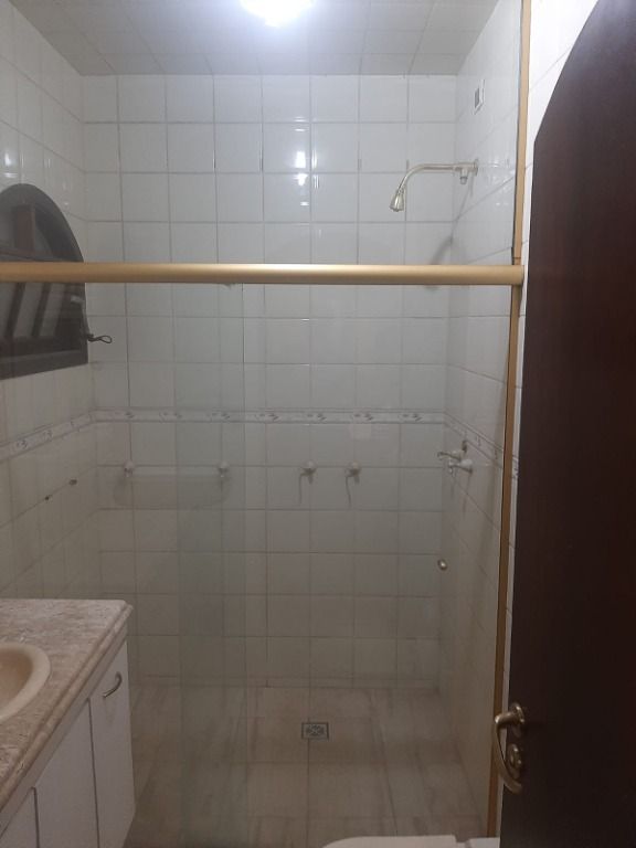 Sobrado à venda com 3 quartos, 240m² - Foto 6