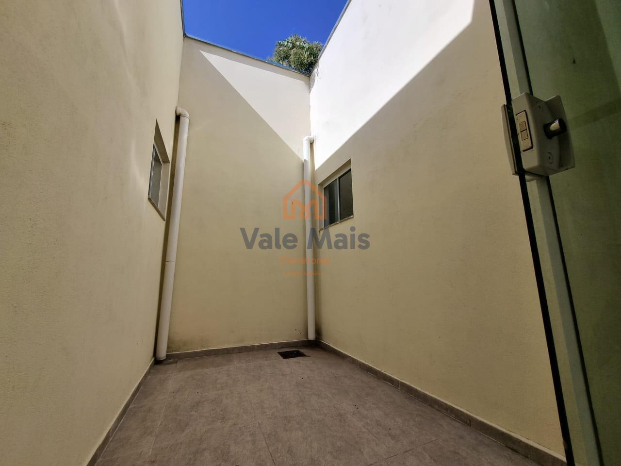 Casa à venda com 2 quartos, 157m² - Foto 12