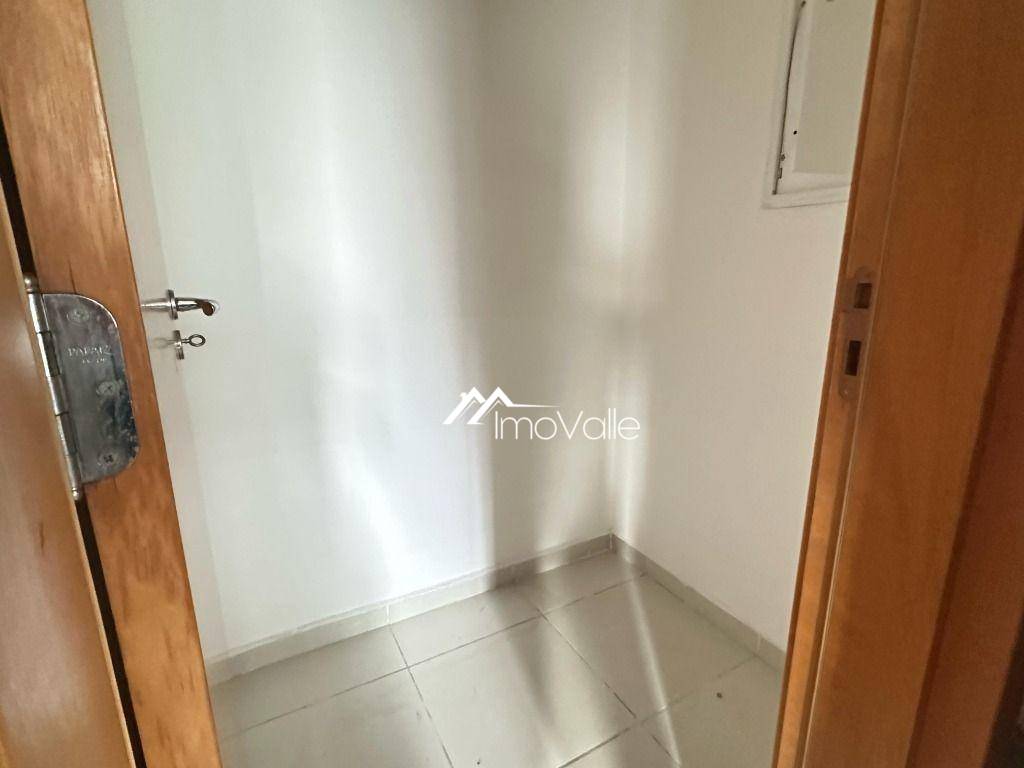 Apartamento para alugar com 3 quartos, 94m² - Foto 18