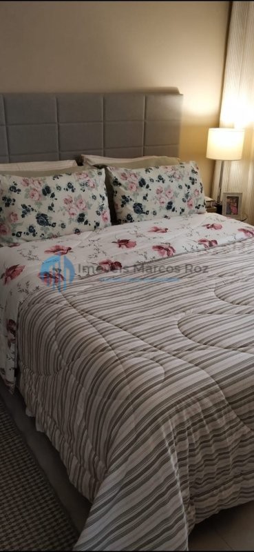 Apartamento à venda com 2 quartos, 60m² - Foto 12