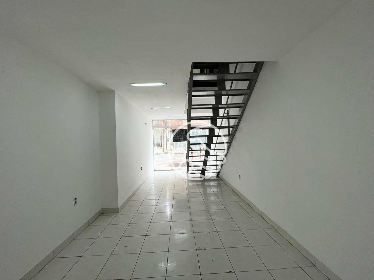 Loja-Salão, 600 m² - Foto 2