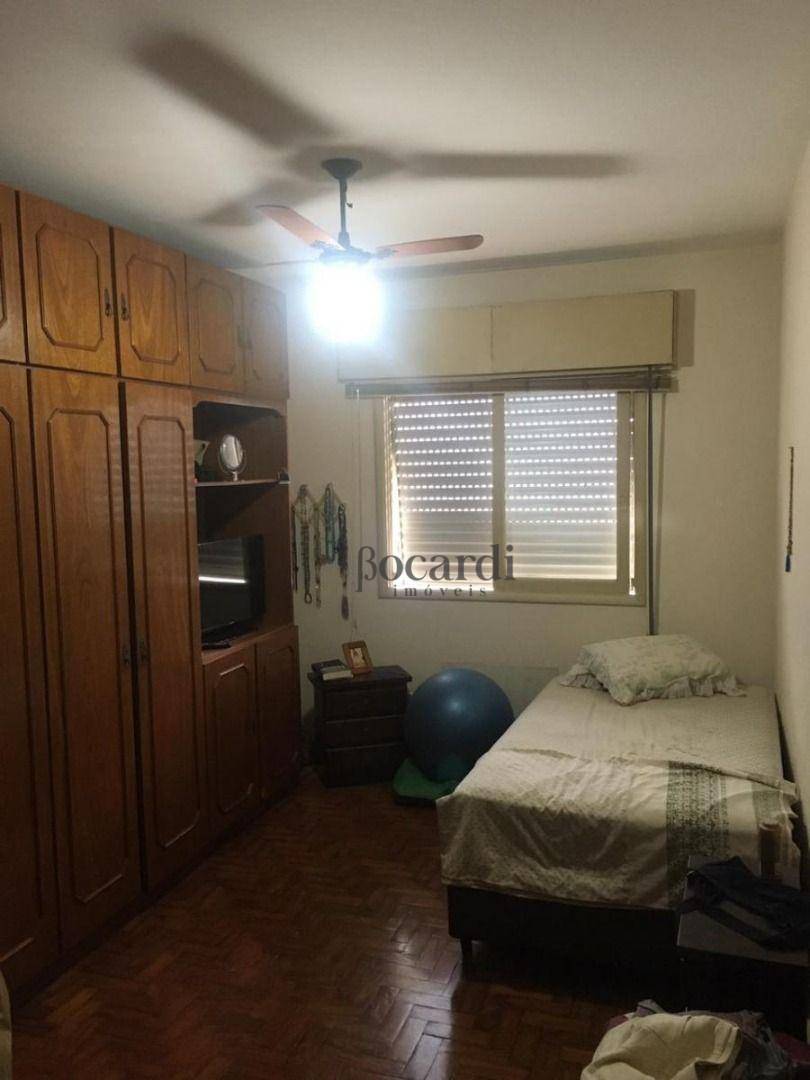 Apartamento à venda com 3 quartos, 124m² - Foto 9