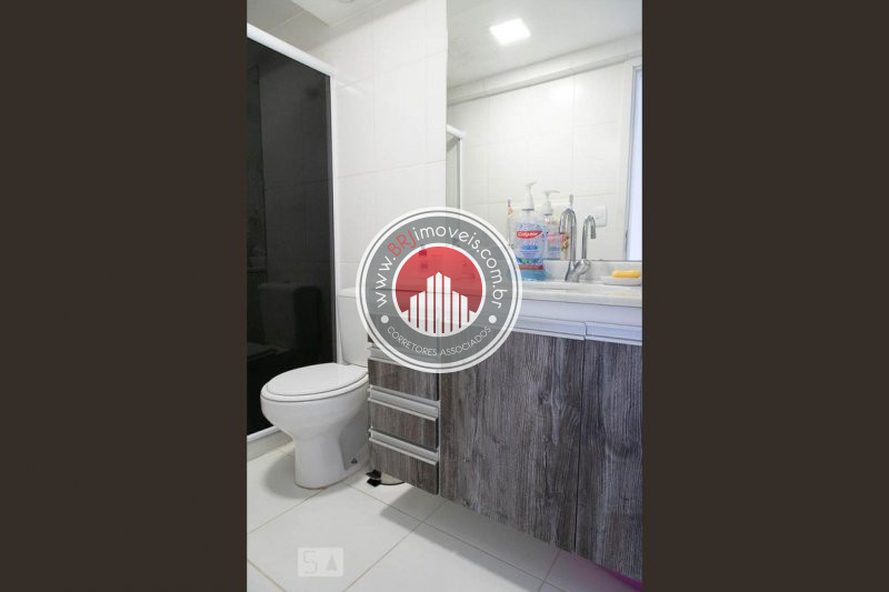 Apartamento à venda com 2 quartos, 74m² - Foto 33