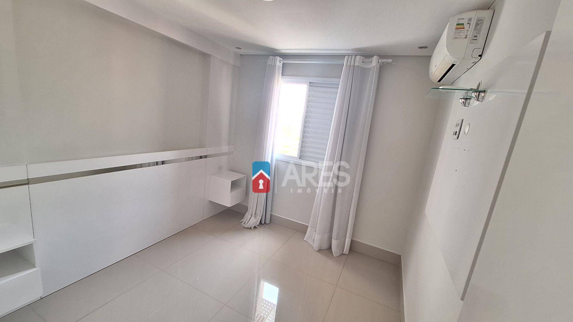 Apartamento para alugar com 4 quartos, 250m² - Foto 12