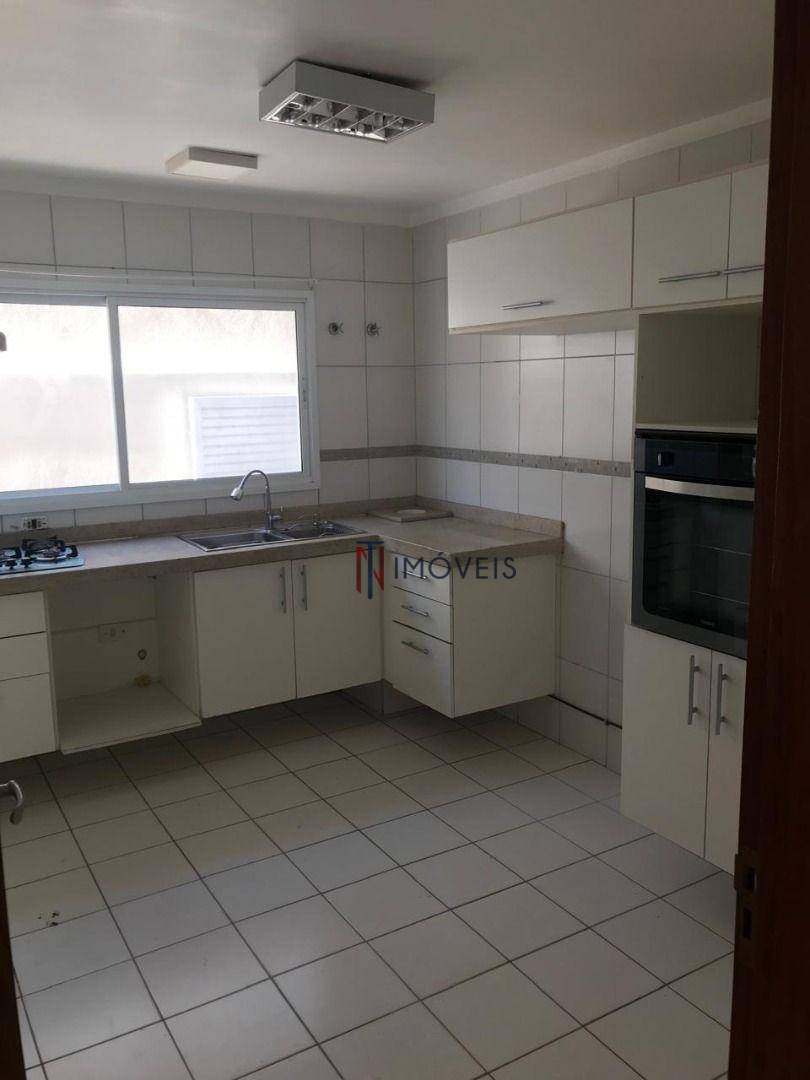 Casa à venda e aluguel com 4 quartos, 209m² - Foto 16