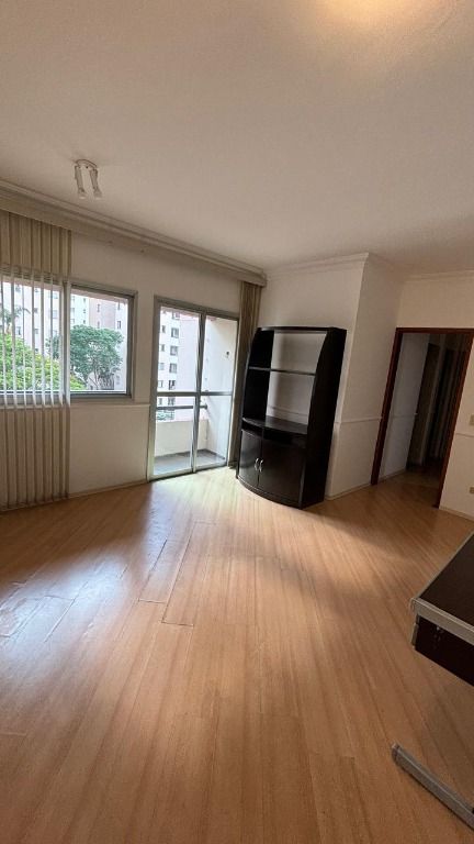 Apartamento para alugar com 3 quartos, 68m² - Foto 1