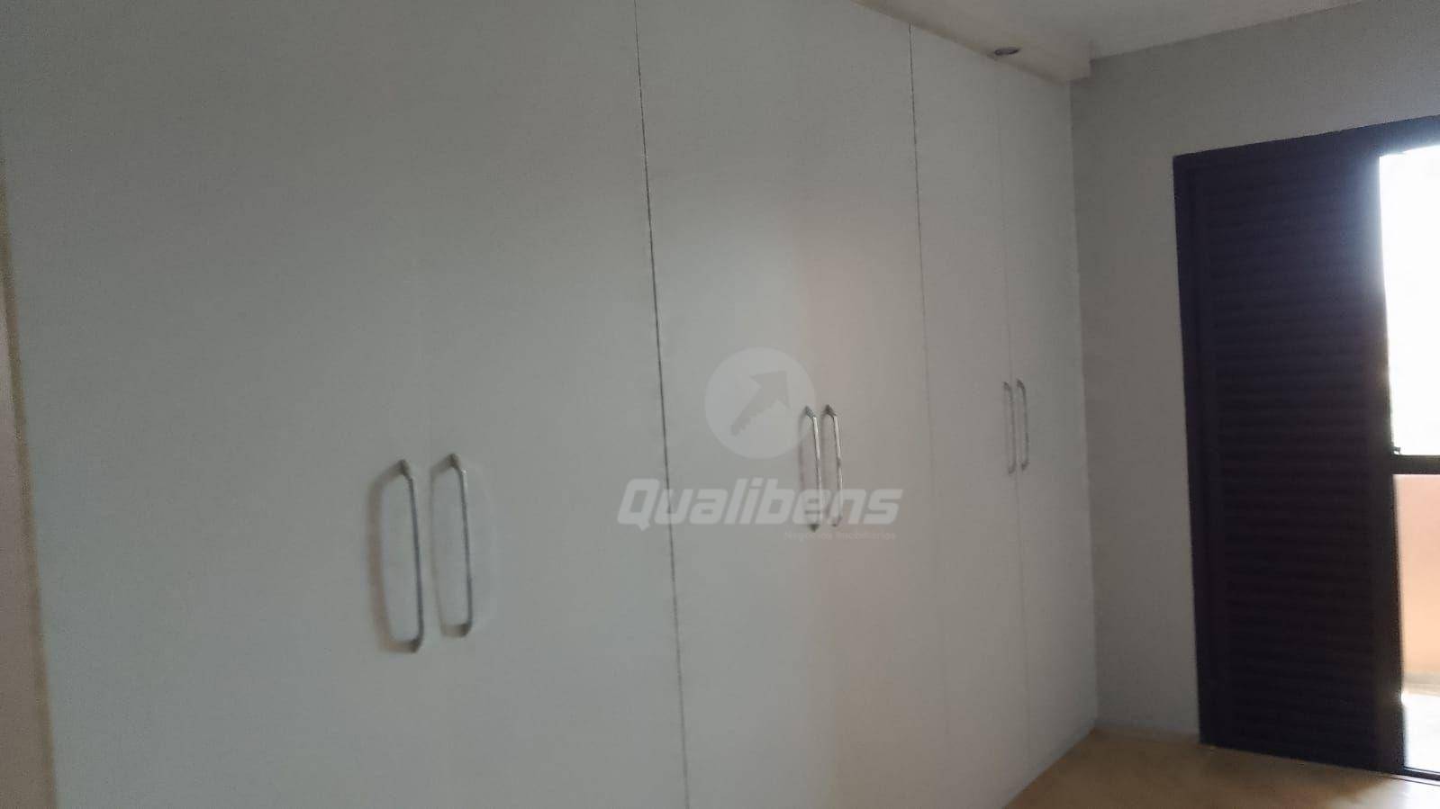 Apartamento para alugar com 2 quartos, 72m² - Foto 9