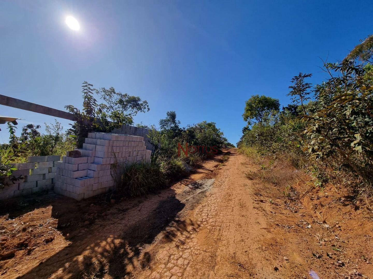 Terreno à venda, 300M2 - Foto 2