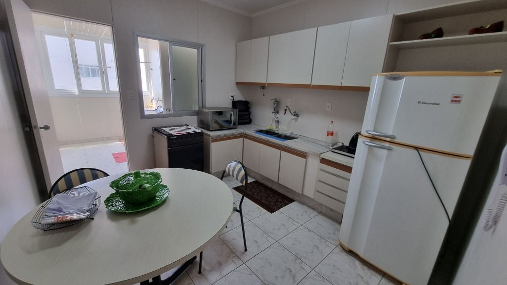 Apartamento à venda com 3 quartos, 157m² - Foto 22