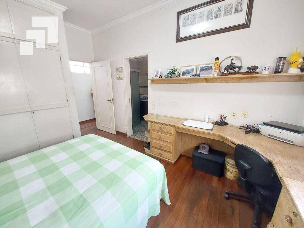 Casa à venda com 4 quartos, 360m² - Foto 17