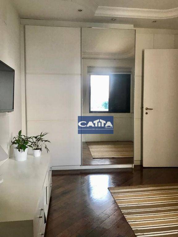 Apartamento à venda com 3 quartos, 137m² - Foto 17