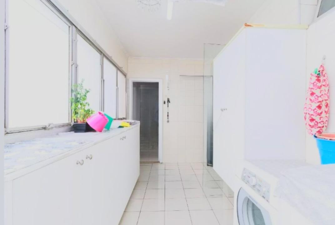 Apartamento à venda com 4 quartos, 180m² - Foto 9