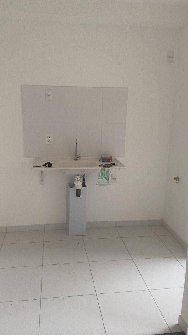 Apartamento para alugar com 2 quartos, 43m² - Foto 3