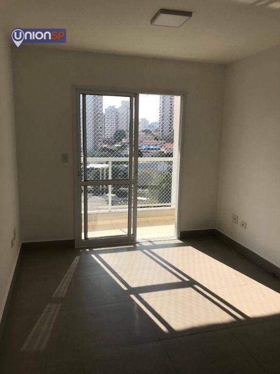 Apartamento à venda com 2 quartos, 62m² - Foto 4