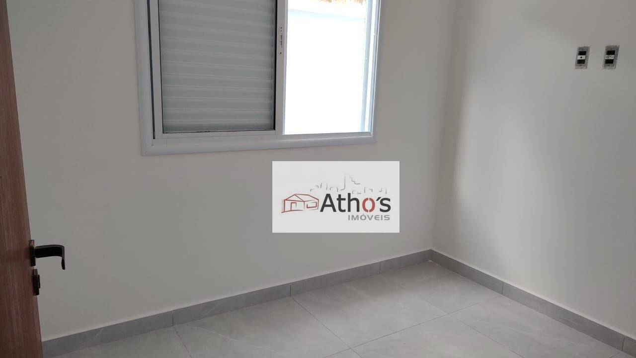 Casa à venda com 3 quartos, 100m² - Foto 11