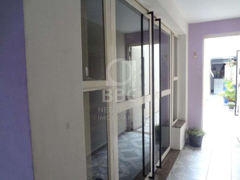 Sobrado à venda com 3 quartos, 380m² - Foto 4