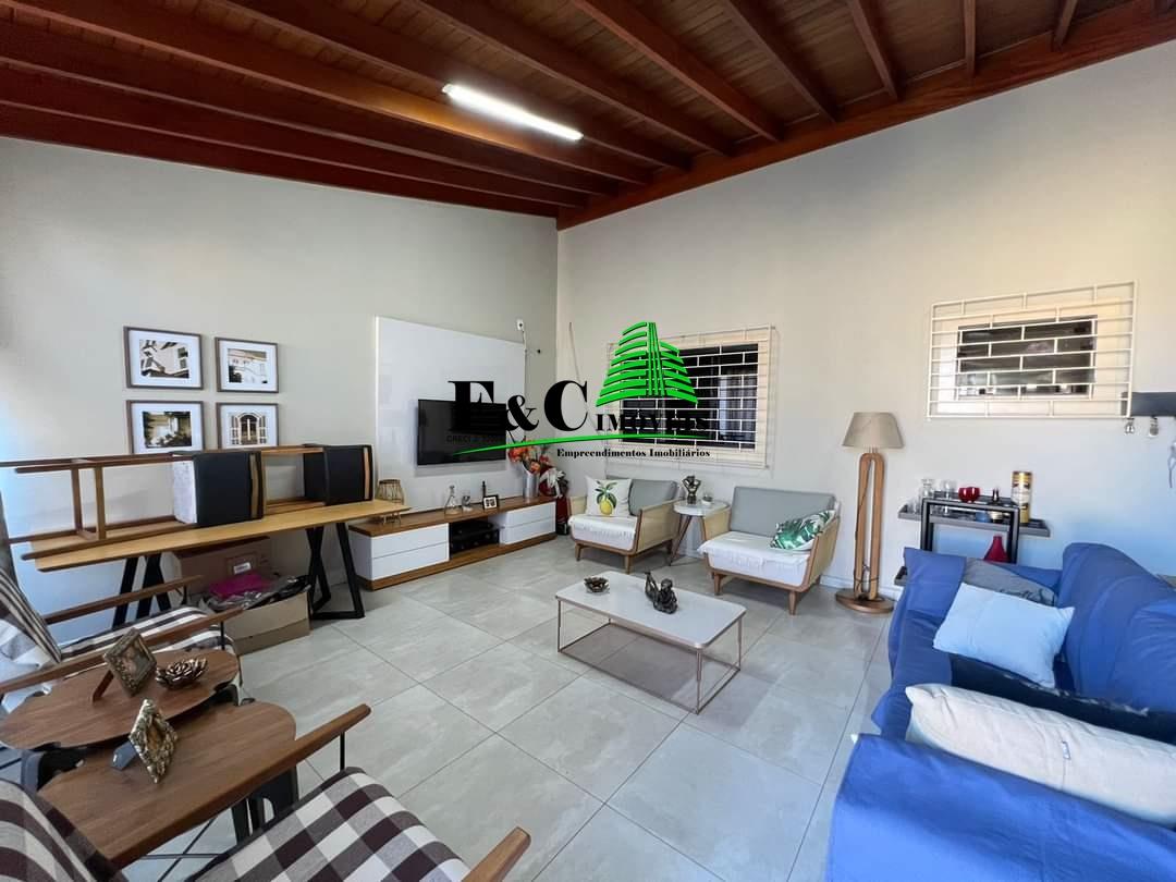 Casa à venda com 2 quartos, 250m² - Foto 8