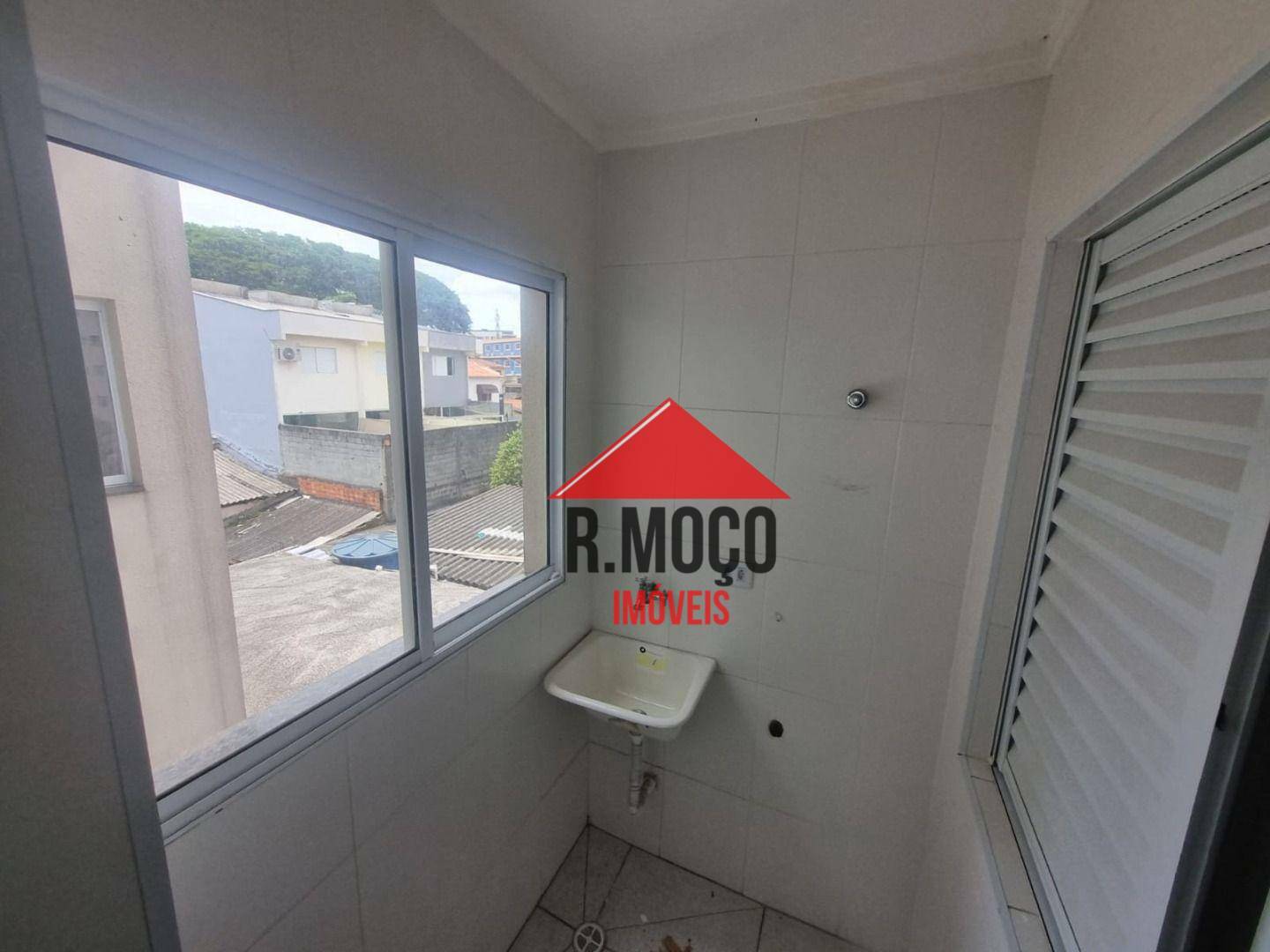 Apartamento para alugar com 2 quartos, 42m² - Foto 6