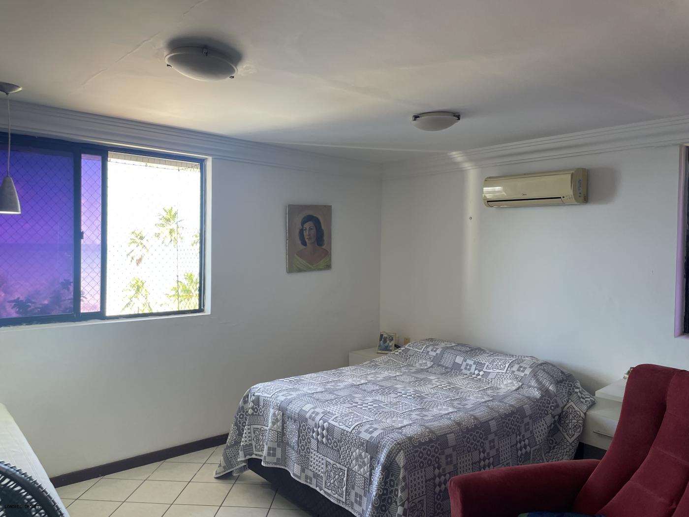 Apartamento à venda com 3 quartos, 200m² - Foto 19