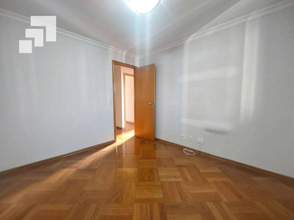 Apartamento à venda com 4 quartos, 172m² - Foto 19