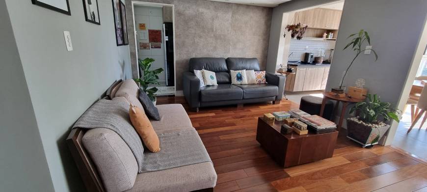 Apartamento à venda com 3 quartos, 98m² - Foto 2