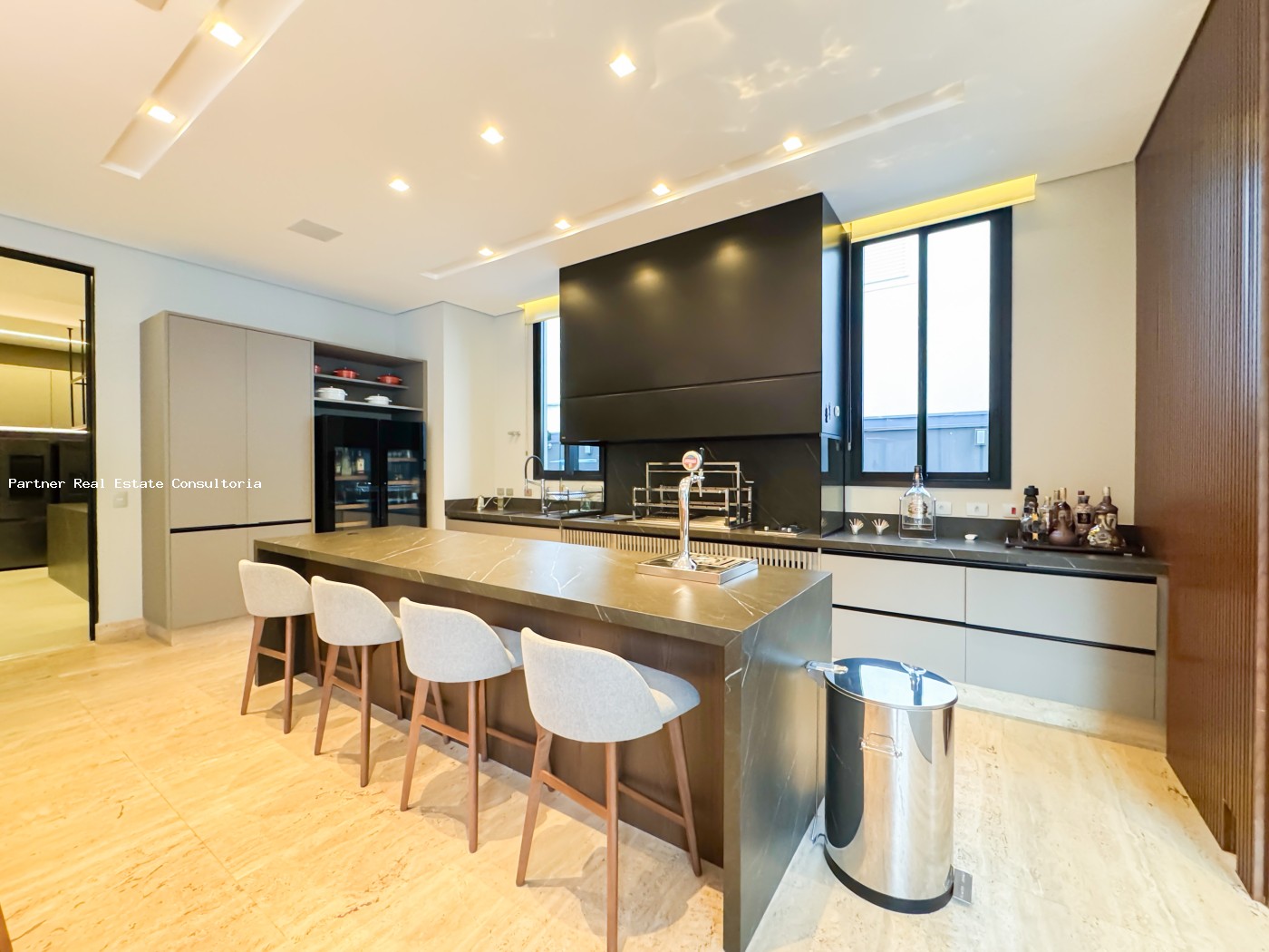 Casa de Condomínio à venda com 5 quartos, 1012m² - Foto 13