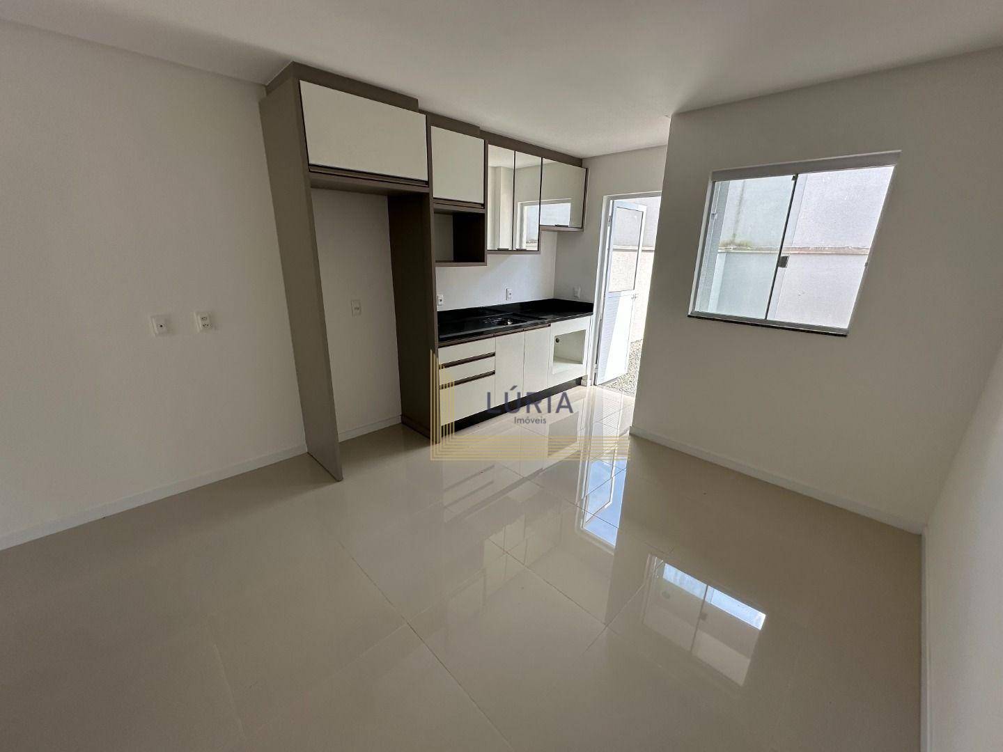 Sobrado à venda com 2 quartos, 85m² - Foto 2