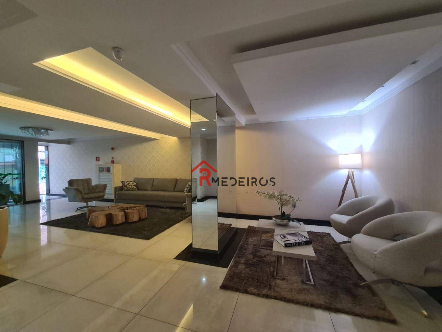 Apartamento para alugar com 2 quartos, 88m² - Foto 18