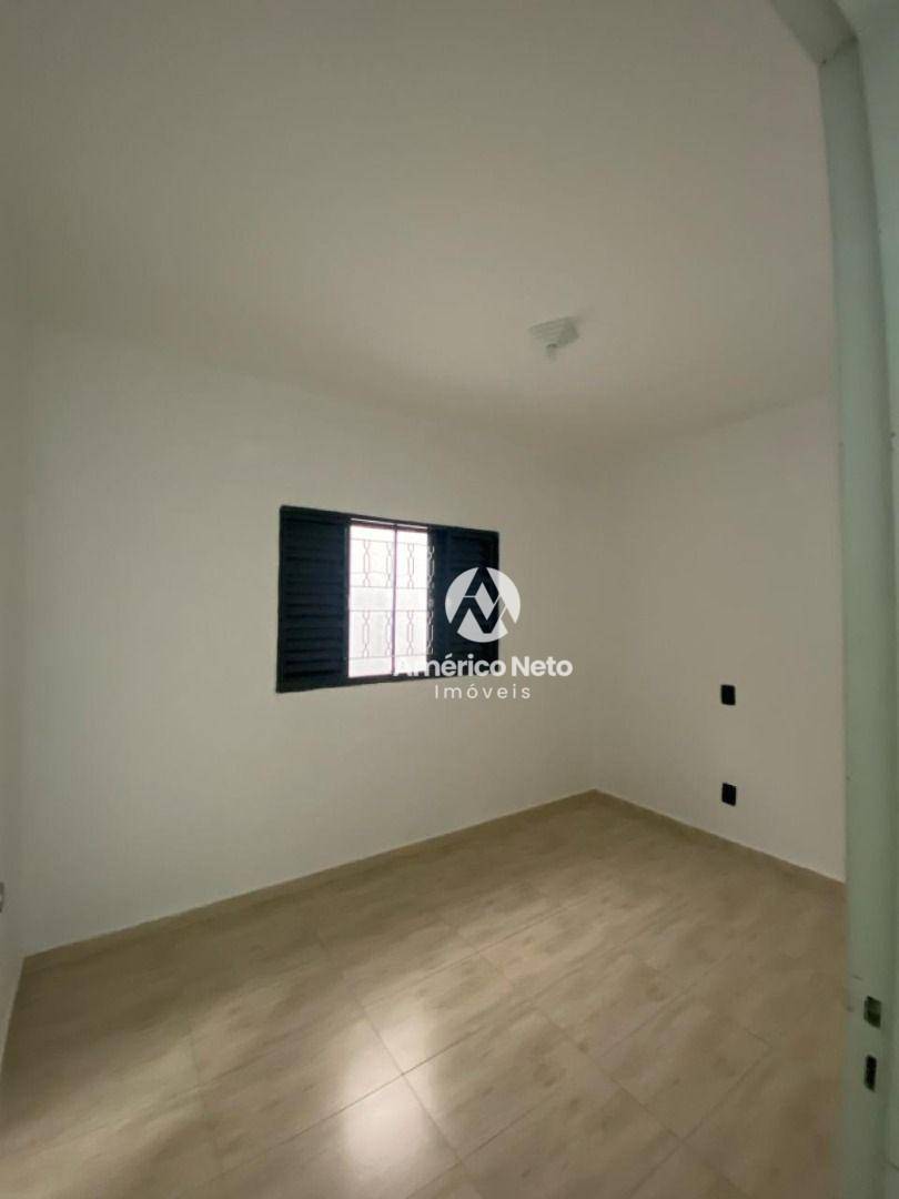 Casa à venda com 2 quartos, 105m² - Foto 13