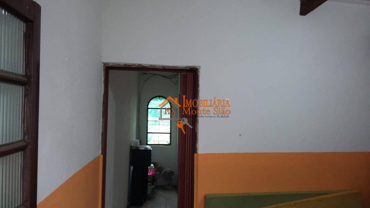 Sobrado à venda com 3 quartos, 100m² - Foto 4