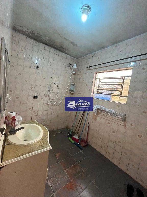 Casa à venda com 2 quartos, 122m² - Foto 18