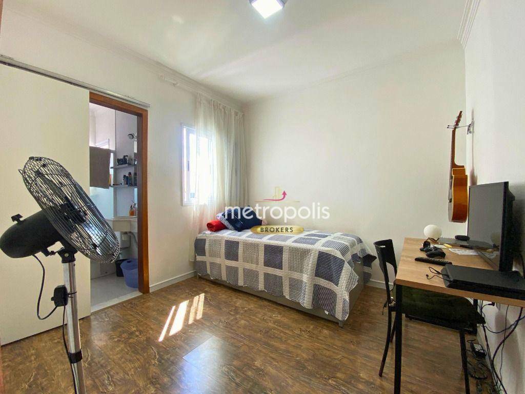 Sobrado à venda e aluguel com 3 quartos, 198m² - Foto 33