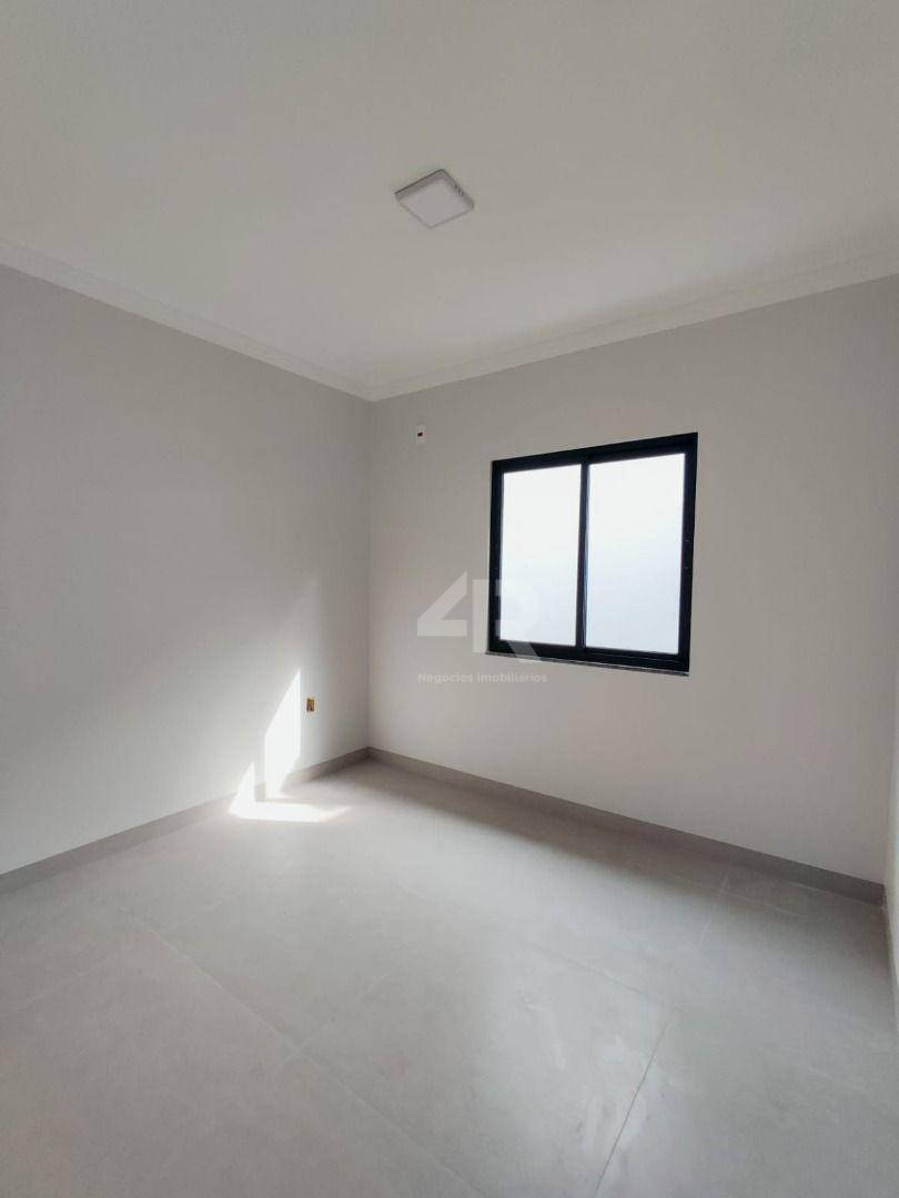 Casa à venda com 3 quartos, 103m² - Foto 9