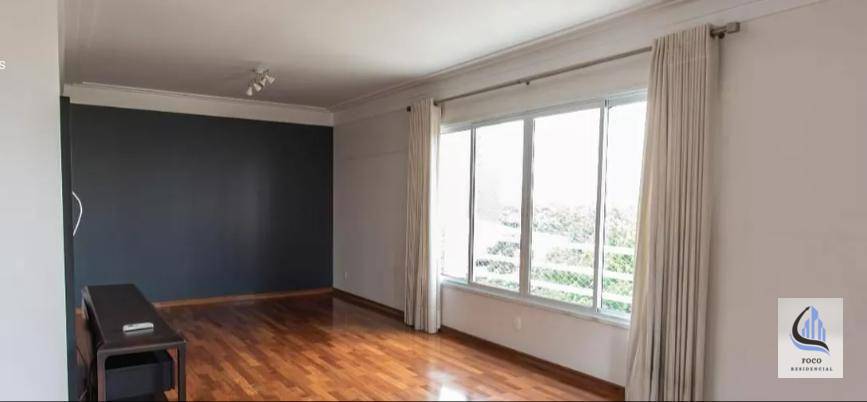 Apartamento à venda e aluguel com 4 quartos, 200m² - Foto 2