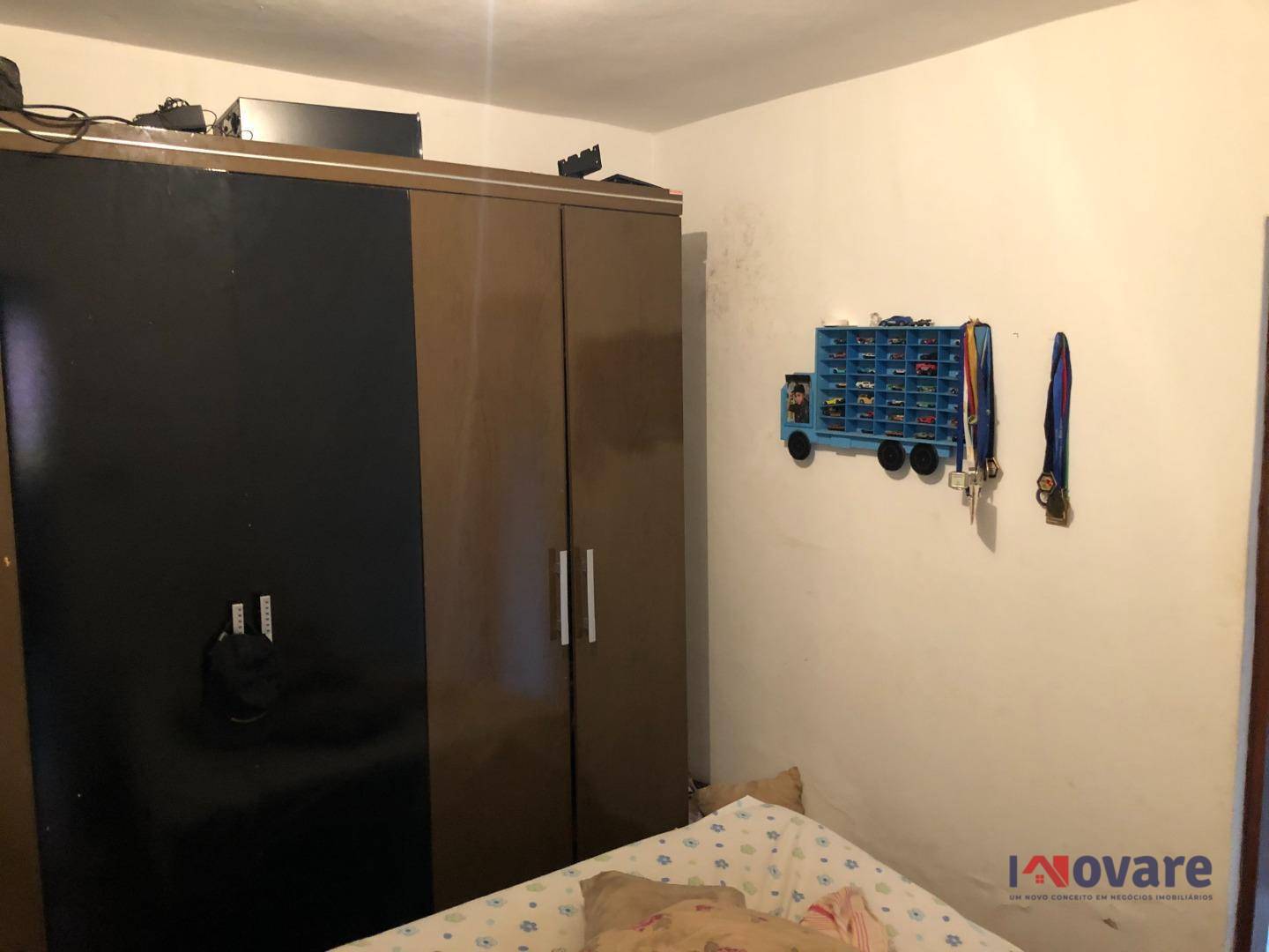 Casa à venda com 2 quartos, 70m² - Foto 9