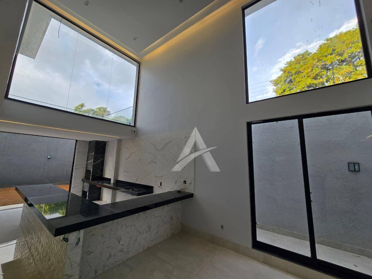 Sobrado, 4 quartos, 293 m² - Foto 2