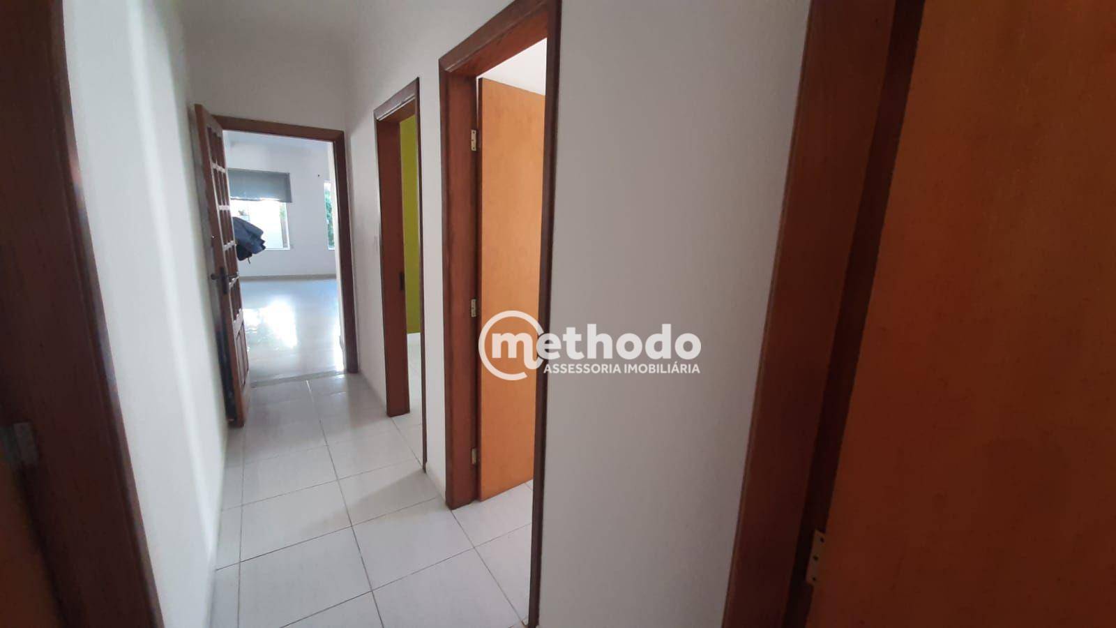 Casa à venda com 3 quartos, 200m² - Foto 21