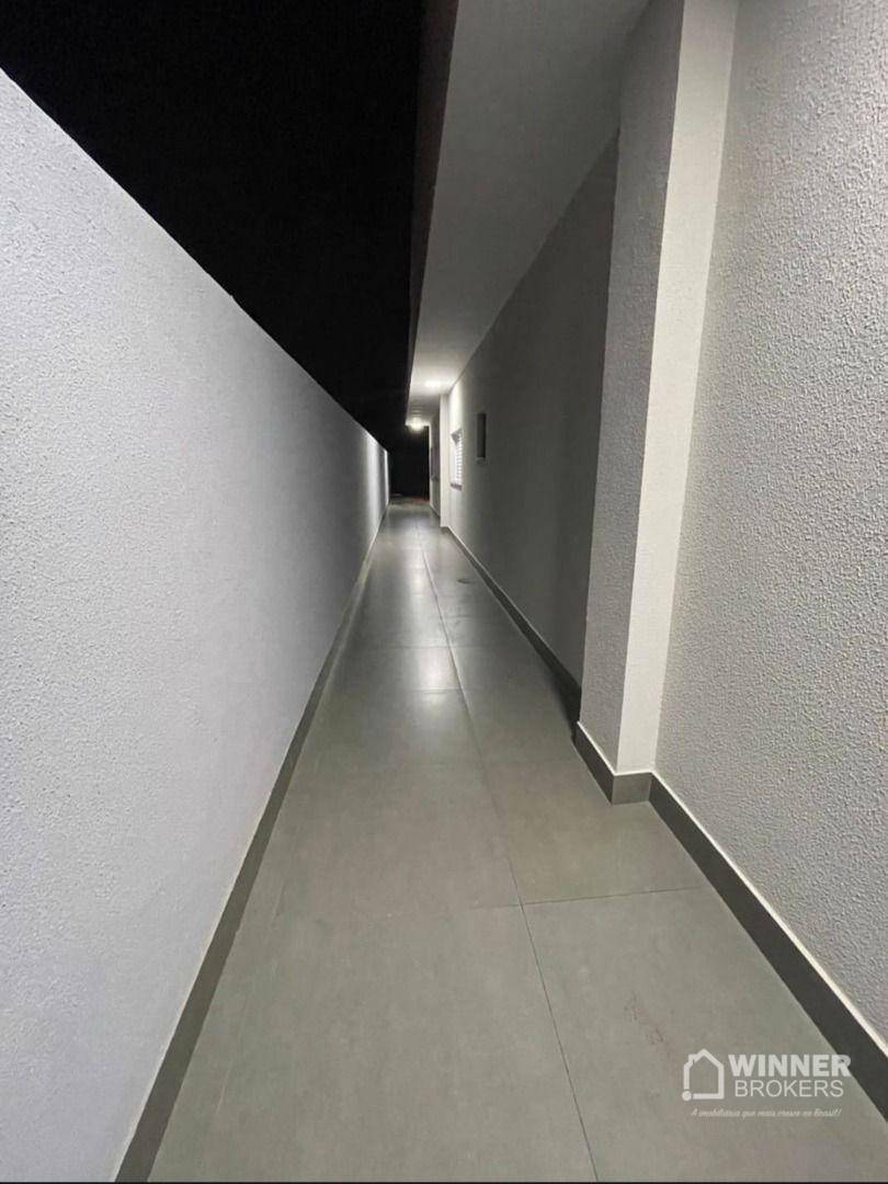 Casa à venda com 3 quartos, 200m² - Foto 37