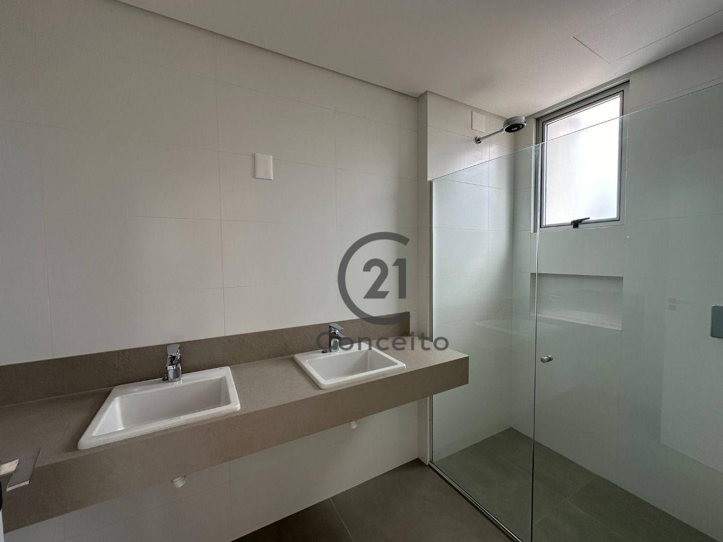 Apartamento à venda com 4 quartos, 166m² - Foto 8