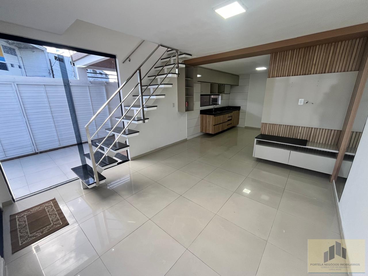 Casa à venda com 2 quartos, 75m² - Foto 3