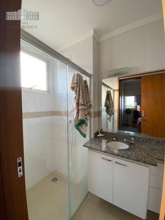 Apartamento à venda com 3 quartos, 93m² - Foto 9