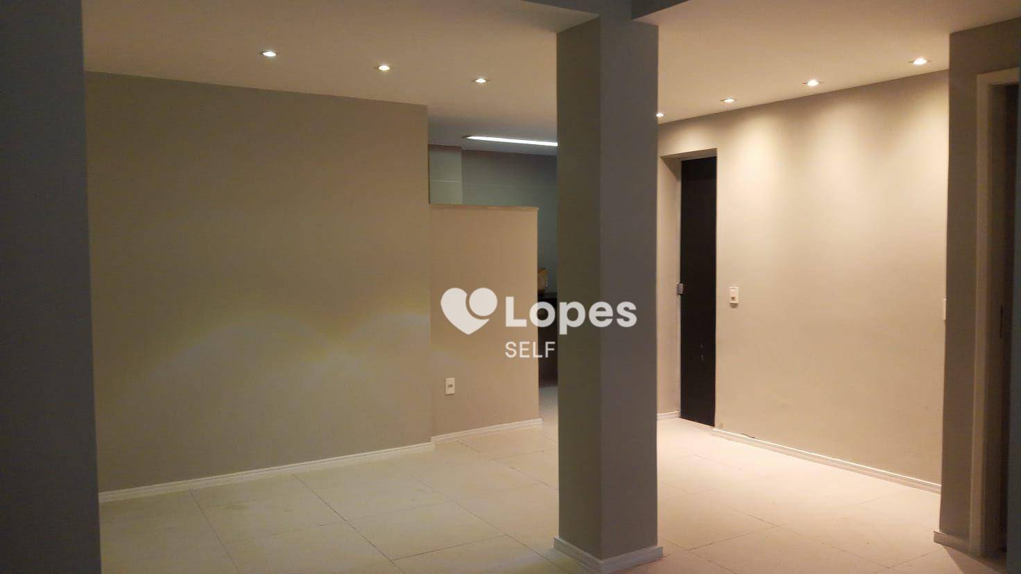 Apartamento à venda com 3 quartos, 110m² - Foto 1