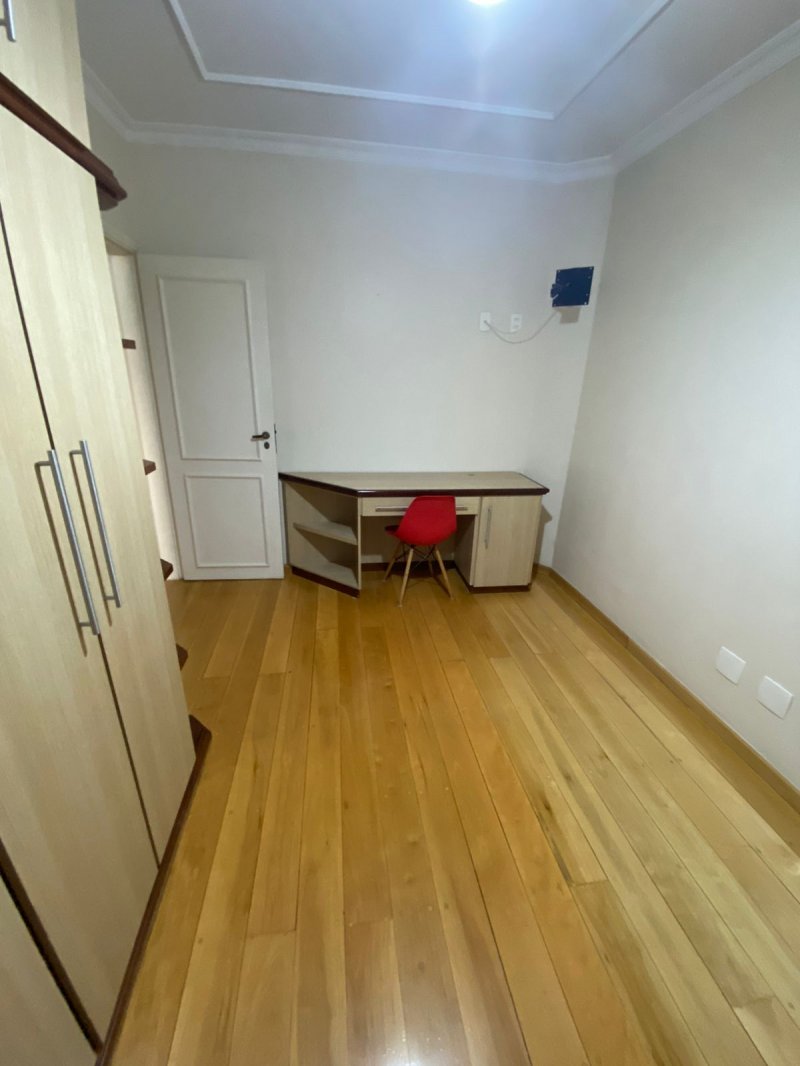 Apartamento à venda com 3 quartos, 105m² - Foto 8