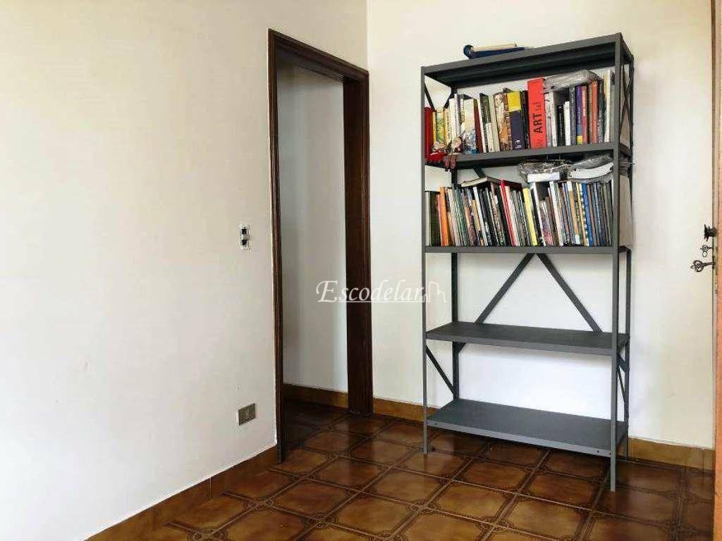 Sobrado à venda com 3 quartos, 303m² - Foto 25