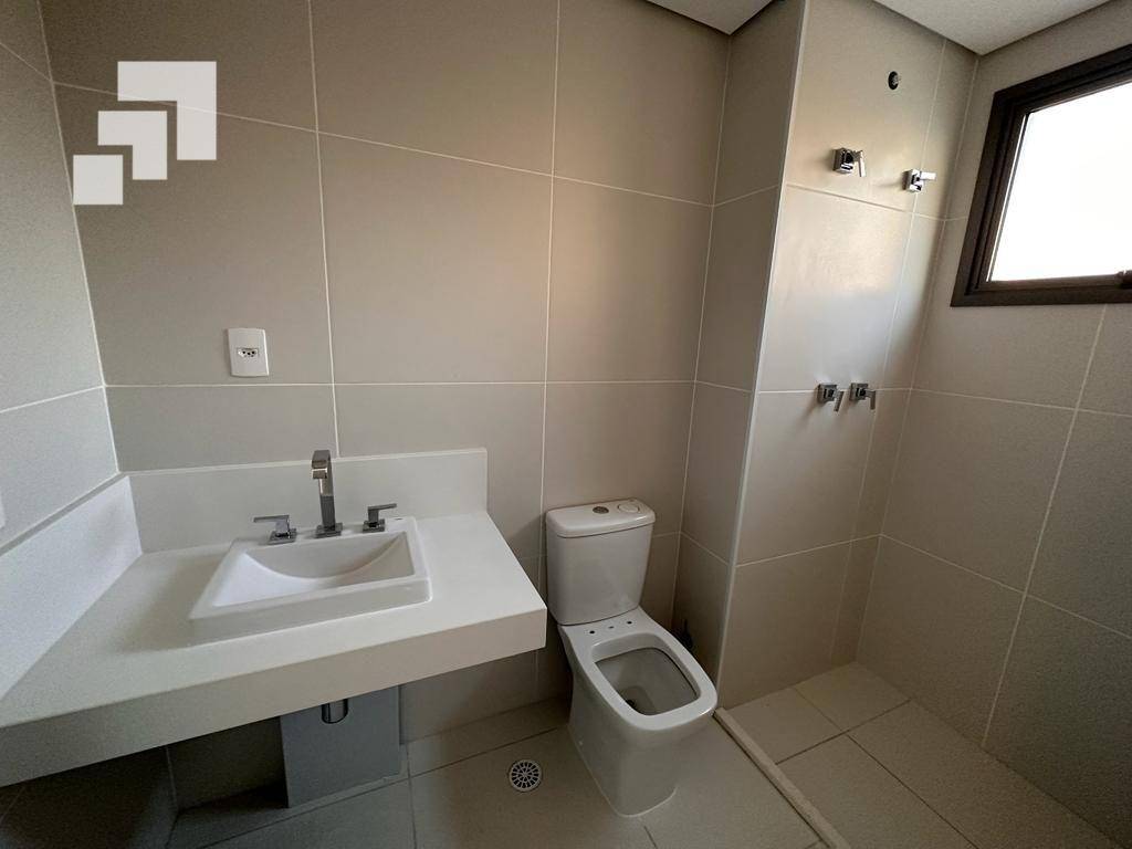 Apartamento à venda com 4 quartos, 156m² - Foto 8